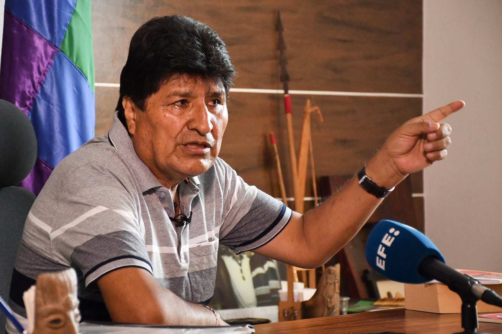 Justicia boliviana declara en rebeldía y suspende juicio contra Evo Morales